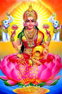 l'immagine raffigura la dea Lakshmi